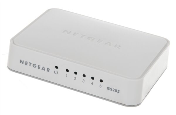 NETGEAR GIGABIT SWITCH GS205-100PES